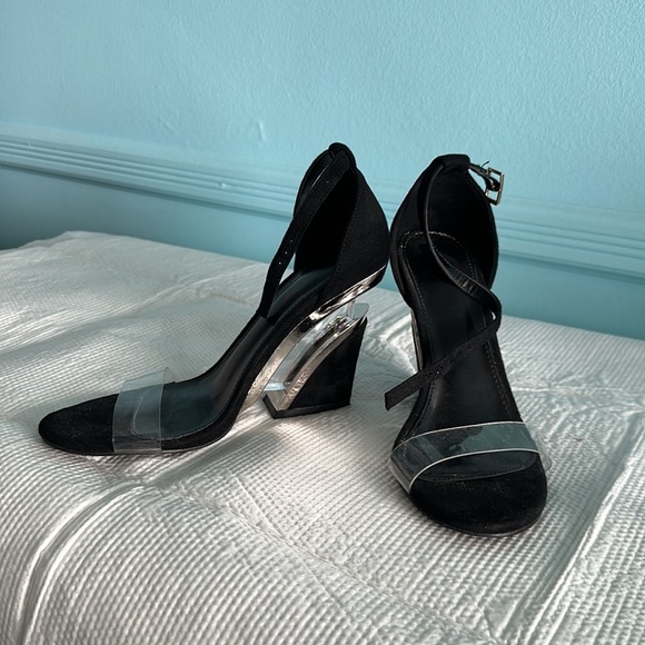 SHEIN Funky Black and Silver Clear Wedge - Picture 2 of 4